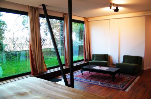 Hotel President - image 3