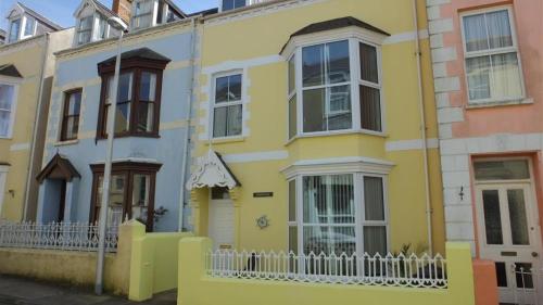 Somerville, Tenby, West Wales