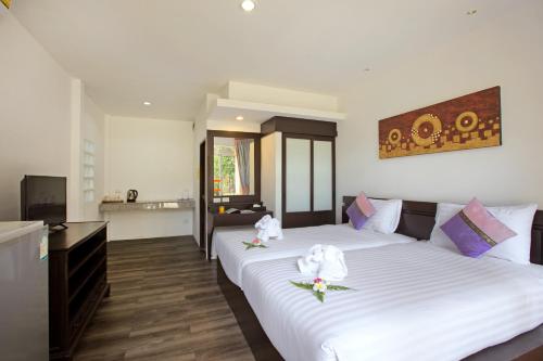 Phuket Sea Resort SHA Extra Plus