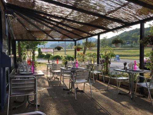 . Hôtel Restaurant Auberge des crêtes du Verdon
