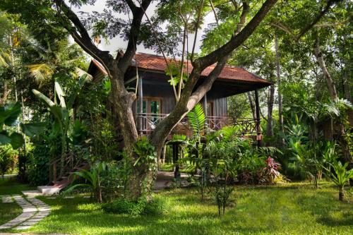 2 bedrooms, 3 beds