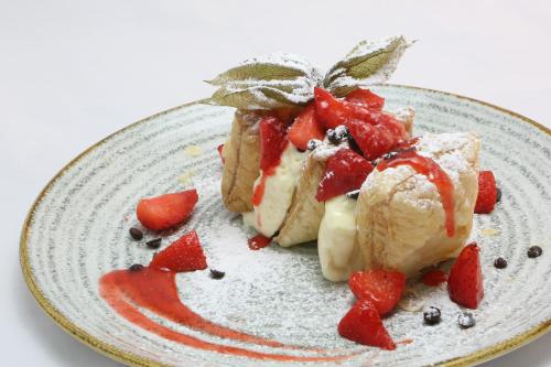 City Guest House - image 11