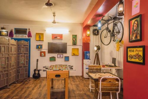 共用Lounge/電視區, Zostel Jodhpur (Clock Tower) in 焦特布爾