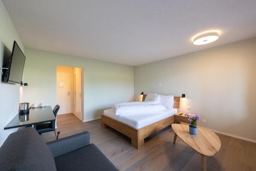 Noah Hotel - image 6