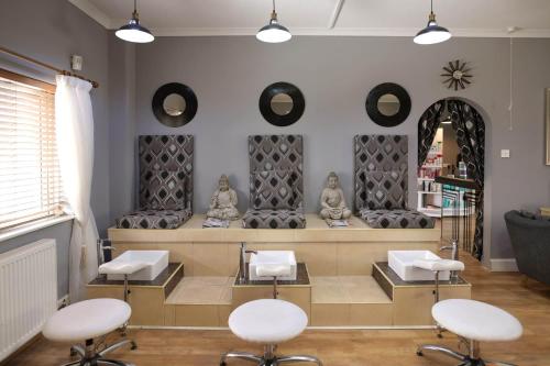 Durrant House Hotel - image 4