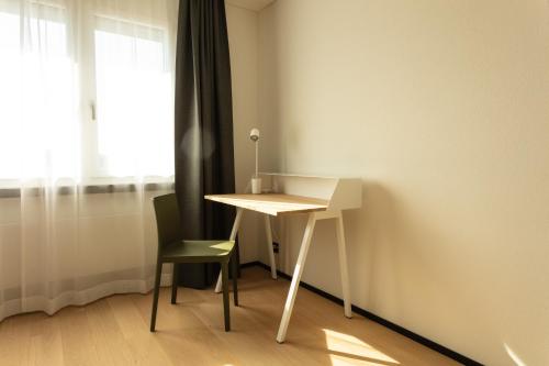 EMA House Serviced Apartments Superior Downtown - image 5