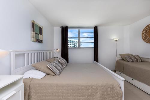 Ocean Front 1 bedroom at Tides Hollywood 11th - image 5