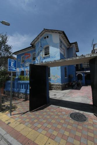 Esterno, Blue House Youth Hostel in Quito
