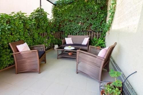 Apartment with Terrace image 9