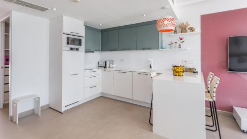 Photo 2 The Hype Beachhouse