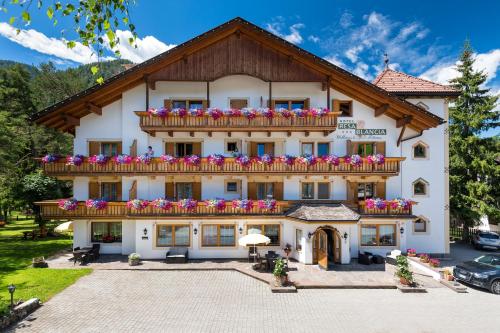 Hotel Resa Blancia 5