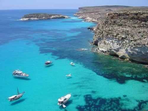 Lampedusa cala delle palme