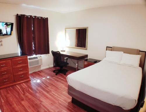 Deluxe Double Room with Shower