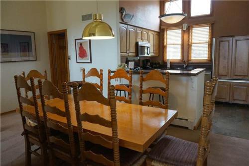 Snowmass Village Condominiums - image 5