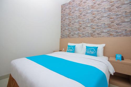 Airy Bahu Wolter Monginsidi 26 Manado Manado