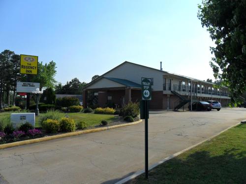 Regency Inn Eureka Springs - 출입구