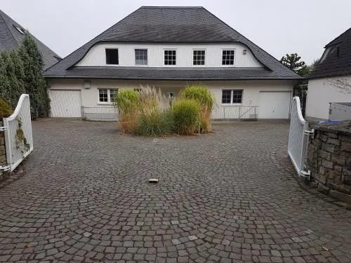 Wohnen im Souterrain einer Villa in Herdecke, Deutschland
