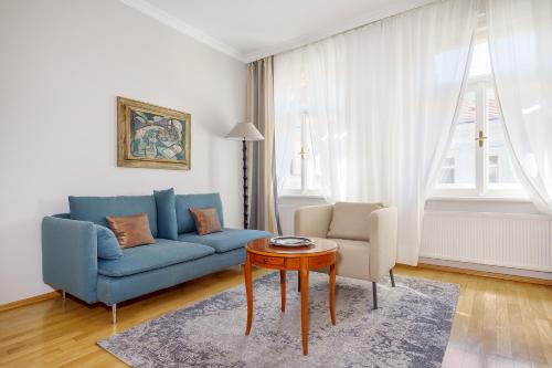 Hunger Wall Residence - Accommodation - Prague