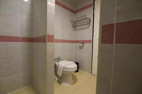 The Wai Hotel Danok thumbnail 2