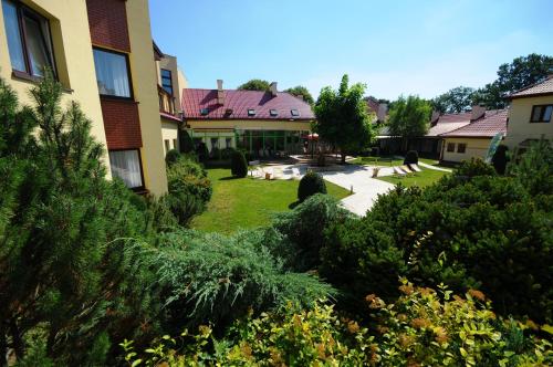 Hotel Gem - image 11