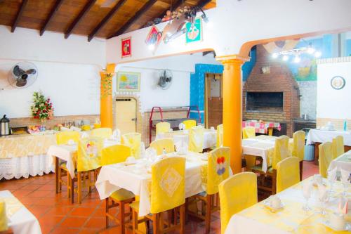 Restaurant, Hotel & Restaurante Guarania in Ciudad del este