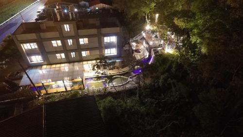 埔里觀瀑渡假民宿評價、特色體驗、包棟服務與房價資訊 – 親子寵物友善與自然療癒 - 照片 3