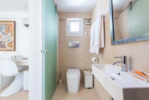 A Room with a View - image 10