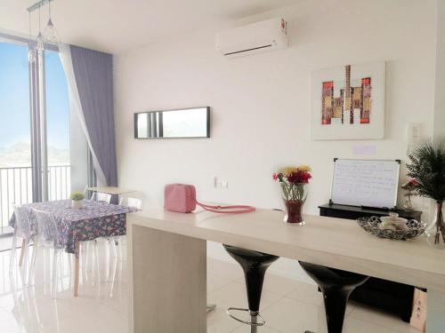 Dreamcity Apartment Guarded Lakeview Quiet Family Suite Kuala Lumpur Best Price Guarantee Mobile Bookings Live Chat