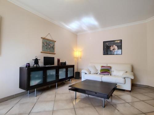 Nestor&Jeeves - PALAIS RENOIR - By sea - Free parking, Nice (photo 6)