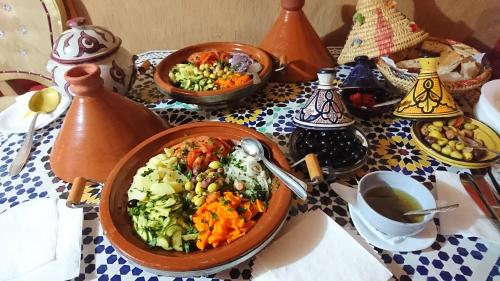 Morocco Deluxe Camp - Assif n'Itrane - 식음료(F&B)