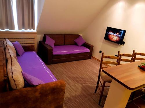 Apartment Superior Centar - image 2