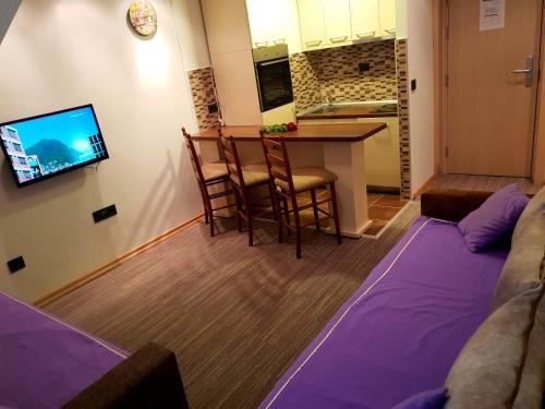 Apartment Superior Centar - image 12
