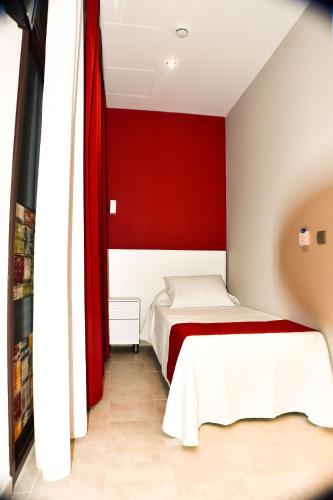 1 twin bed