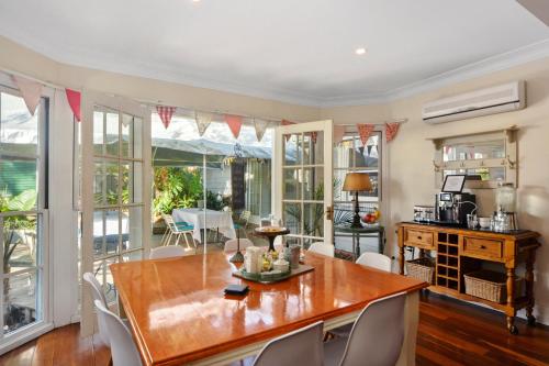 The Pines Bed and Breakfast Nowra