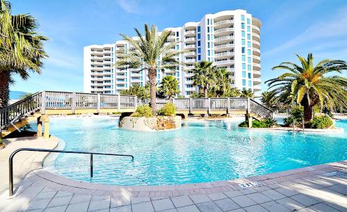 Palms Resort 2208 by RealJoy - image 3