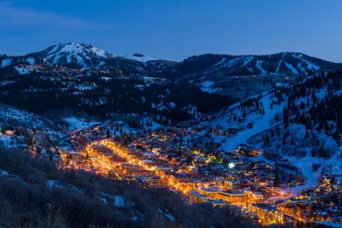 Park City Adventures Apartment Condo - image 8