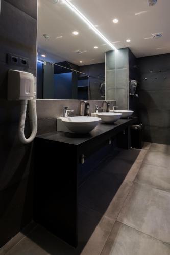 suihku, Airhostel Barcelona Airport 24h in Barcelona