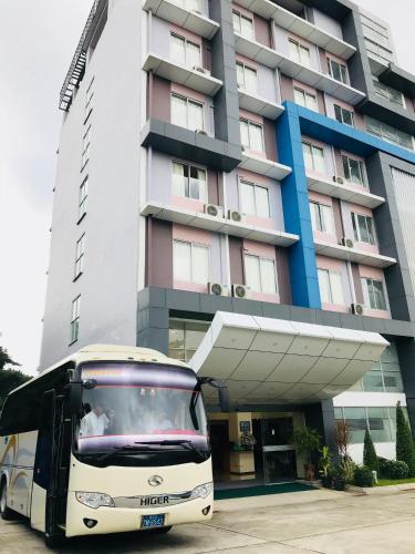 Hotel Broadway Yangon