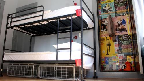 Hostel ROOM Rotterdam - image 12