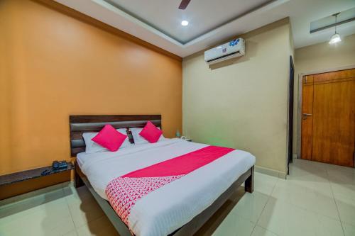 Hotel Celestee Grand Hyderabad In India - 