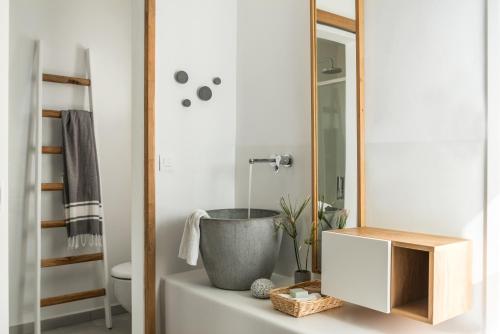 A Hotel Mykonos - image 10