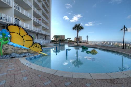Laketown Wharf 736 By ZIA - image 2
