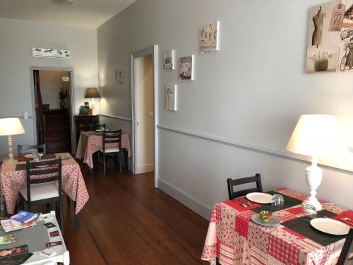 Restaurant, Gentil'Home - Toulouse B&B Prestige in Fenouillet