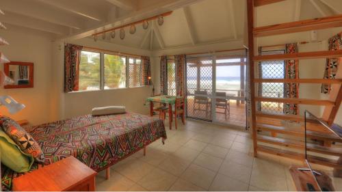 Tropical Sands in Matavera