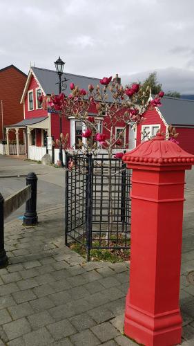 Nearby attraction, City Apartment South Street in Nelson