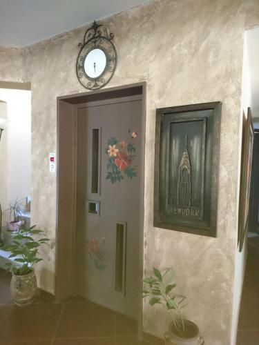 Delfini Hotel - image 7