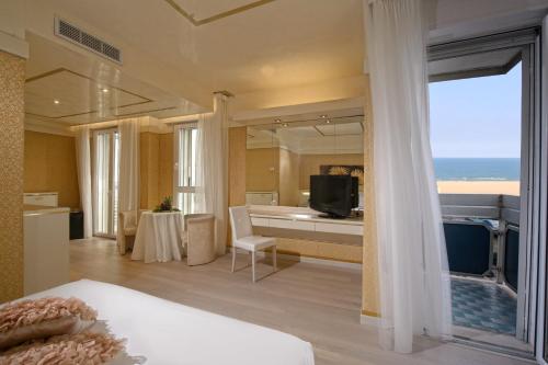 Hotel Bristol - image 4