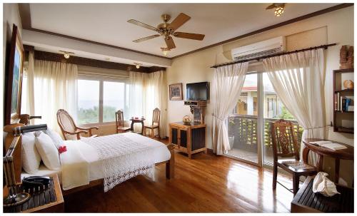 Amarela Resort Room Type - Deluxe Twin Room