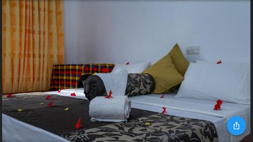 Deluxe Double Room with Balcony image 10