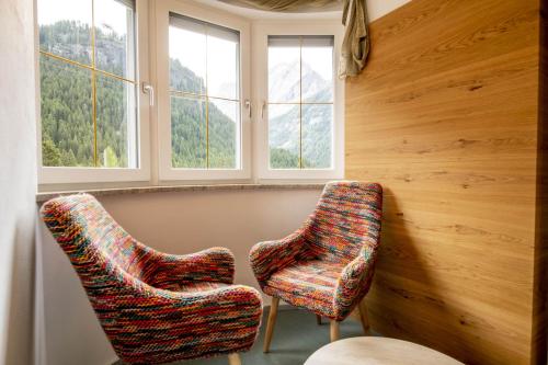 Quadruple Room with Balcony and Mountain View